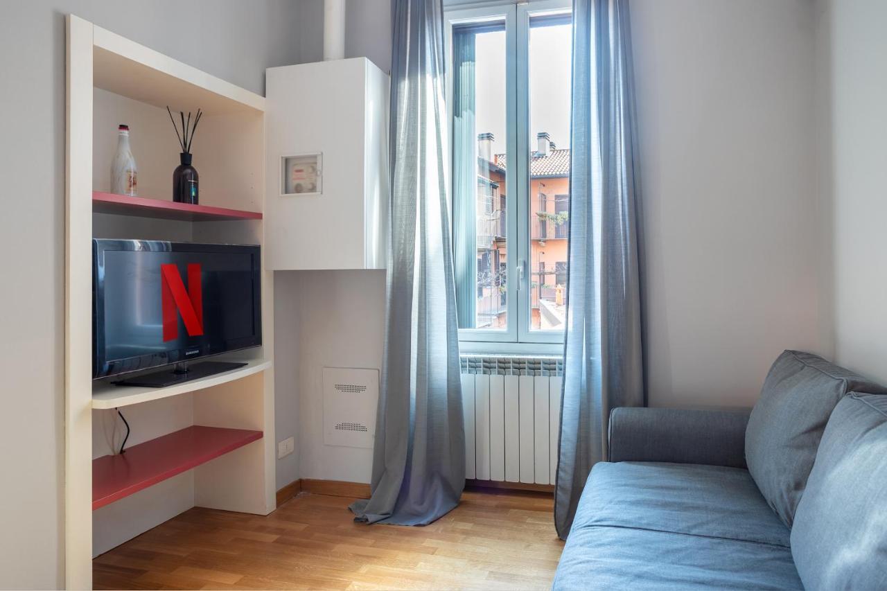 Appartement Navigli-duomo With Netflix+wifi Milaan